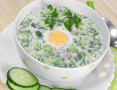 Vegetable soup with egg