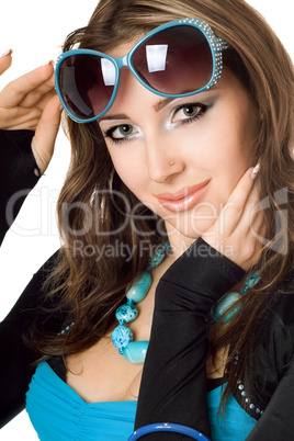 Closeup portrait of attractive young woman in sunglasses