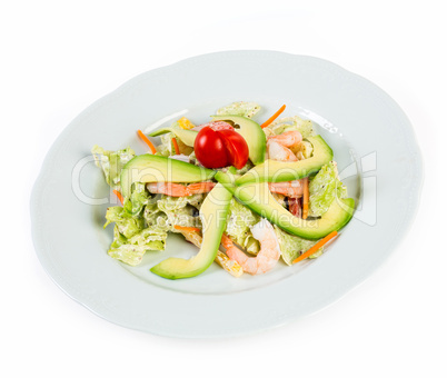 Salad with avocado and prawns