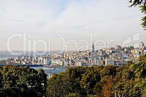 Aussicht vom Topkapi Palast auf die Galata Brücke und den Stadt