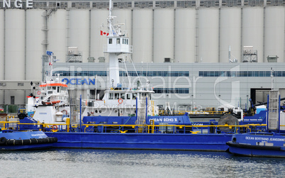 boat in the port of Quebec