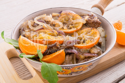 Liver with onion-orange sauce