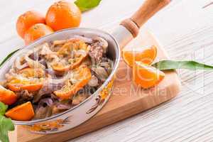 Liver with onion-orange sauce