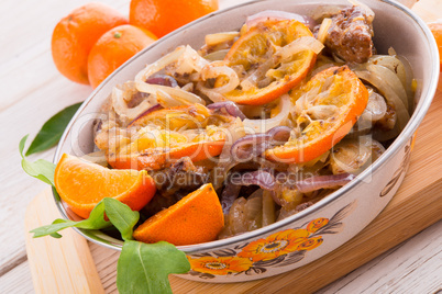 Liver with onion-orange sauce