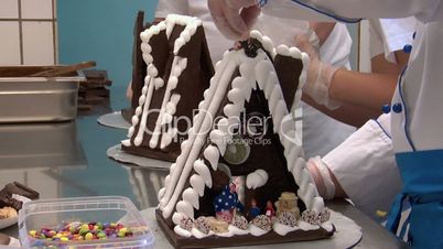 three german confectioner build gingerbread house 10780