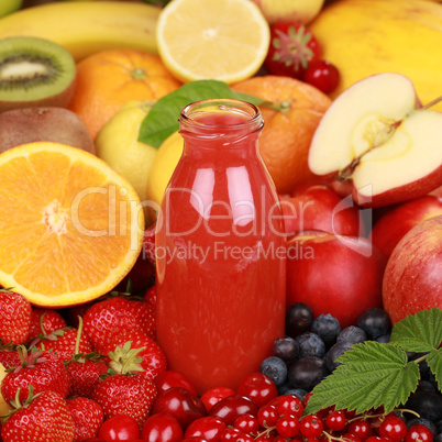 Saft aus roten Früchten