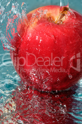 red apple