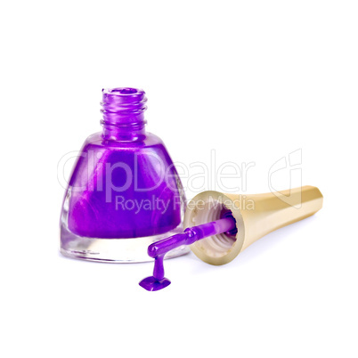 Nail polish lilac with a drop