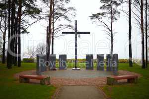 Memorial cross