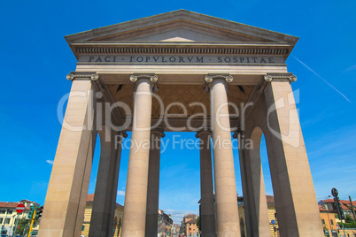 Porta Ticinese, Milan