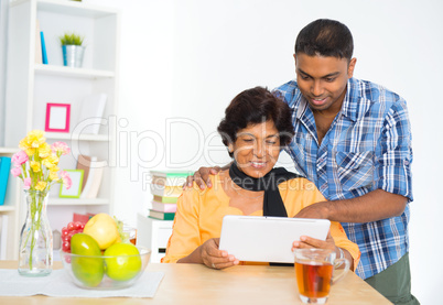 Using digital computer tablet