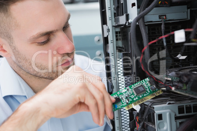 Young it professional fixing computer problem