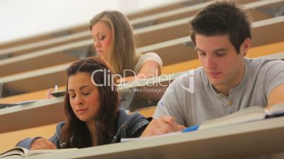 Studenten im Hörsaal