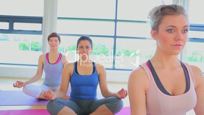 Yoga-Gruppe