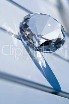 diamond cut crystal