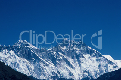 Everest, behind the Lhotse ridge