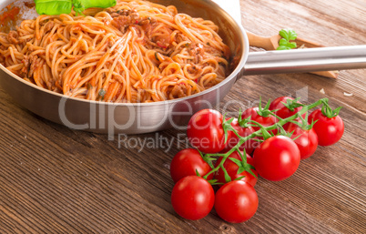 spaghetti bolognese