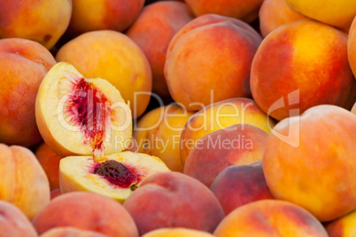 Fresh Organic Peaches