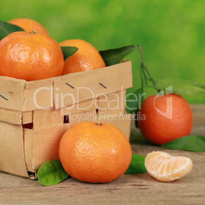 Mandarinen im Körbchen