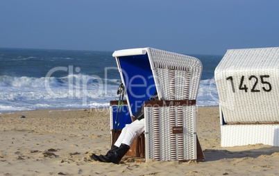 Urlaub mit Entspannung im Strandkorb auf Sylt