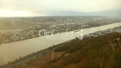 Rhein Landschaft bei Bonn