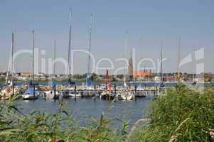 Bootshafen bei Haitabu mit Blick nach Schleswig