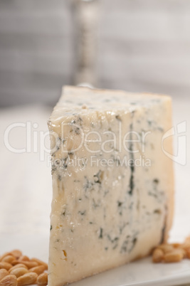 gorgonzola cheese fresh cut and pinenuts