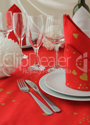 red and white style tableware