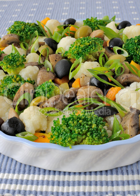 vegetable stew with mushrooms and olives