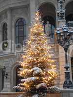 Weihnachtsbaum an der Alten Oper in Frankfurt