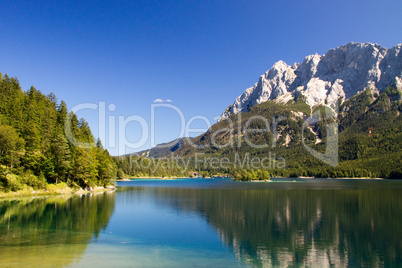 Eibsee, Bergsee, Traum, Idylle, blau, Grainau, azur, anblick, Wald, Ufer, baum, bayern, bergurlaub, Tourismus, Highlight, garmisch, gebirgssee, oberbayern, ruhe, see, stille, wanderurlaub, zugspitze, Tal, Talstation, wasser, Urlaub