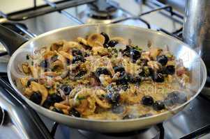 roasted mushrooms with onion