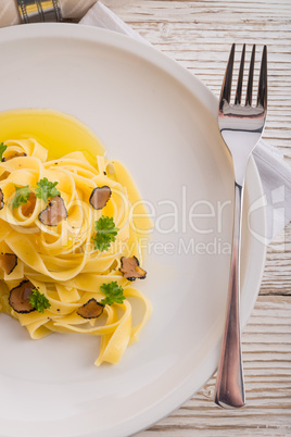 tagliatelle with summer truffle .