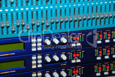 Sound Recording Equipment (Media Equipment)