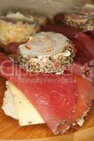Schinken-Käse-Baguette / Ham and cheese baguette