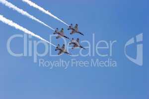 Thunderbirds flying diamond with sm