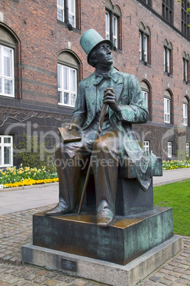 Statue of Hans Christian Andersen