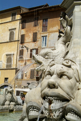 Water fountain at Piazza della Roto