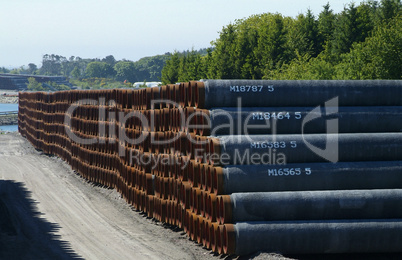 Elements of oil and gas pipeline