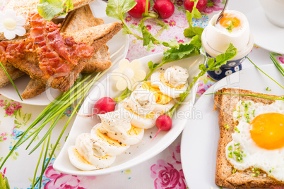 Easter table