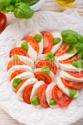 tomato with mozzarella cheese