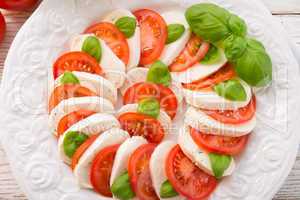 tomato with mozzarella cheese