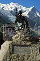 Mont Blanc explorer monument Chamon