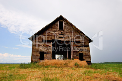 Illinois Abandoned Farm House