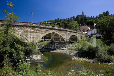 Old Bridge over river Arno in Tusca