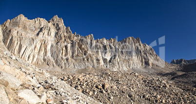 MT. WHITNEY RANGE IN MORNING