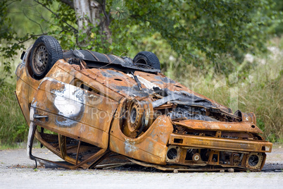 A wrecked car