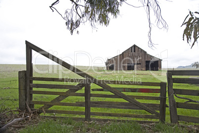 OLD BARN