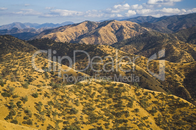 TEHACHAPI MOUNTAINS