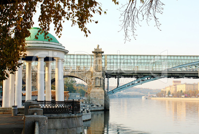 embankment of the Moskva River in autumn
